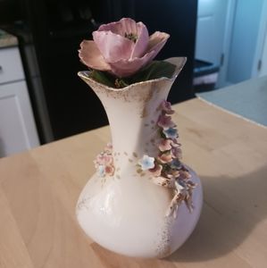 Vintage leftover China vase